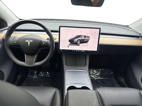 Used 2023 Tesla Model Y Long Range AWD/4WD image 51