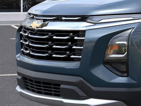 New 2026 Chevrolet Equinox LT AWD/4WD image 13