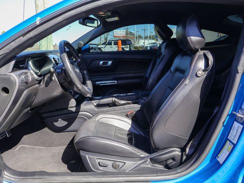 Used 2020 Ford Mustang GT Premium w/ GT Performance Package image 9