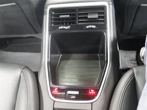 Used 2020 Porsche Panamera 4S AWD/4WD image 28