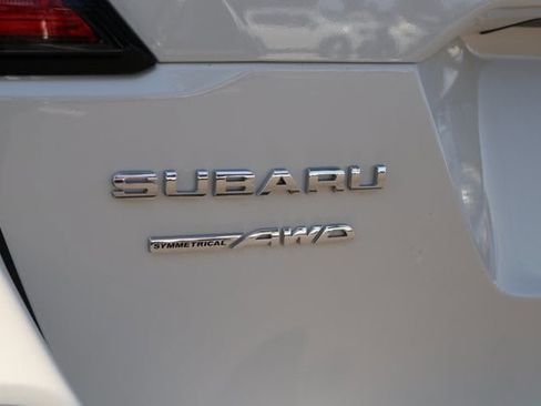 Used 2025 Subaru Outback Base image 11