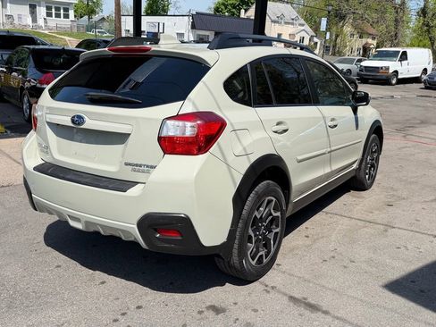 Used 2017 Subaru Crosstrek 2.0i Limited AWD/4WD image 5