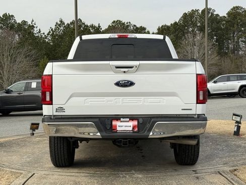 Used 2020 Ford F150 Lariat image 6