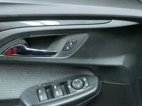 Used 2022 Chevrolet TrailBlazer LT w/ Convenience Package FWD image 15