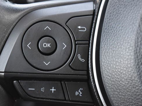 Used 2019 Toyota RAV4 Adventure AWD/4WD image 6