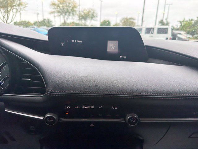 Used 2024 MAZDA MAZDA3 s FWD image 22