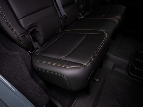 Used 2024 Jeep Wrangler Unlimited Rubicon 392 image 71