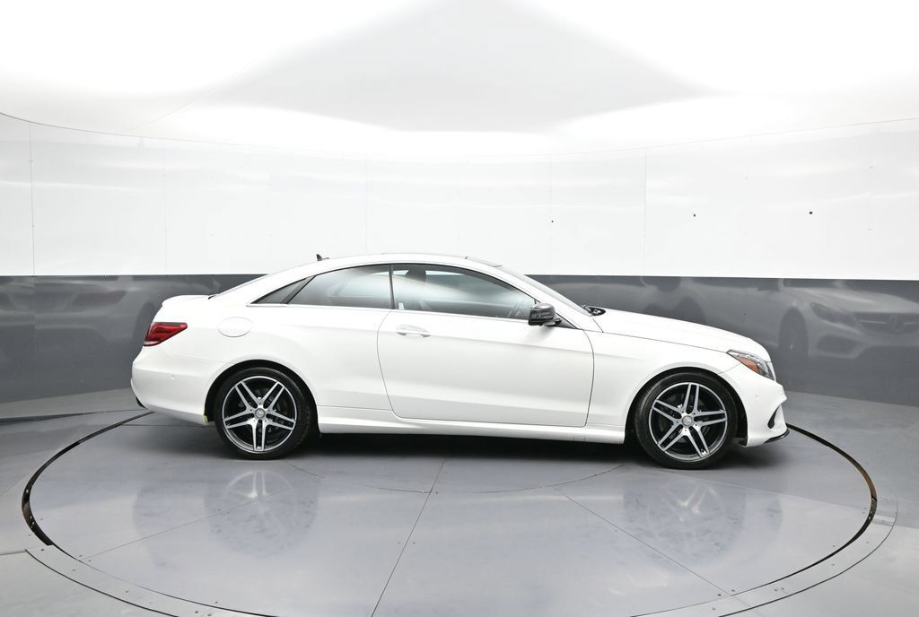 Used 2017 Mercedes-Benz E 400 4MATIC Coupe image 5
