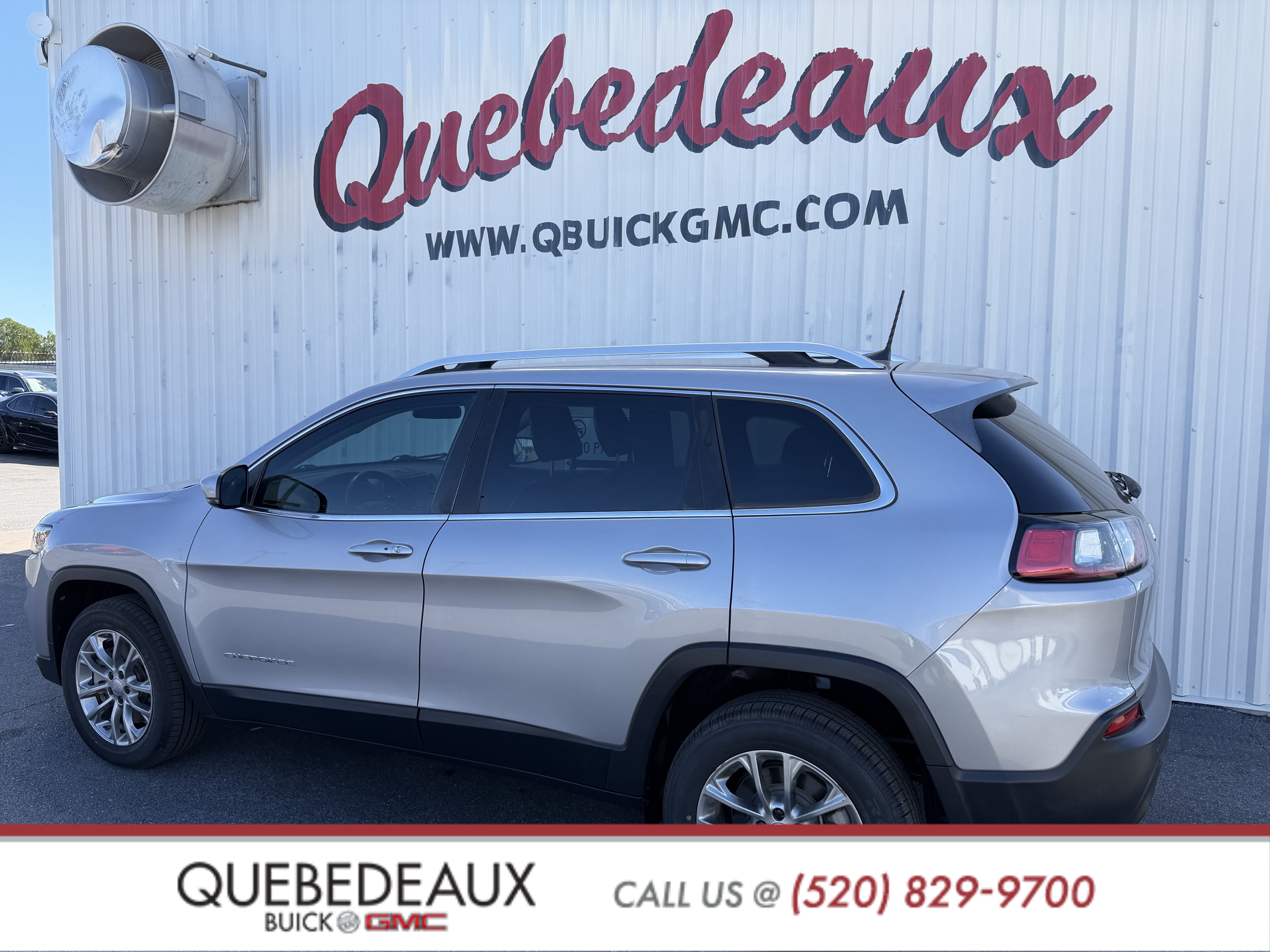 Used 2020 Jeep Cherokee Latitude Plus FWD image 5