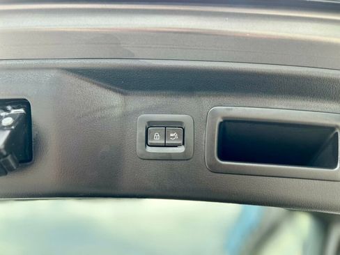 Used 2024 MAZDA CX-90 3.3 Turbo w/ Preferred Plus image 6