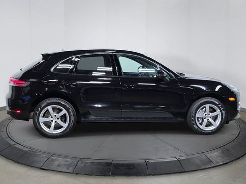 Certified 2021 Porsche Macan AWD/4WD image 8