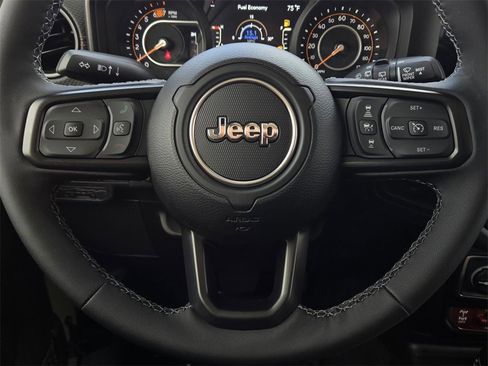 New 2026 Jeep Wrangler Unlimited Rubicon image 19
