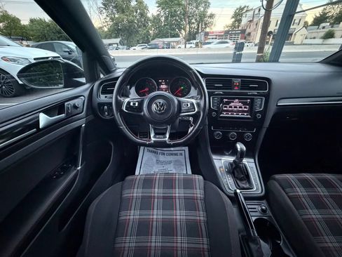 Used 2015 Volkswagen GTI S FWD image 30