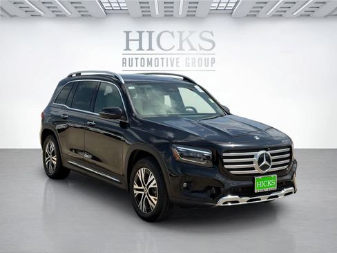 Used 2025 Mercedes-Benz GLB 250 image 3