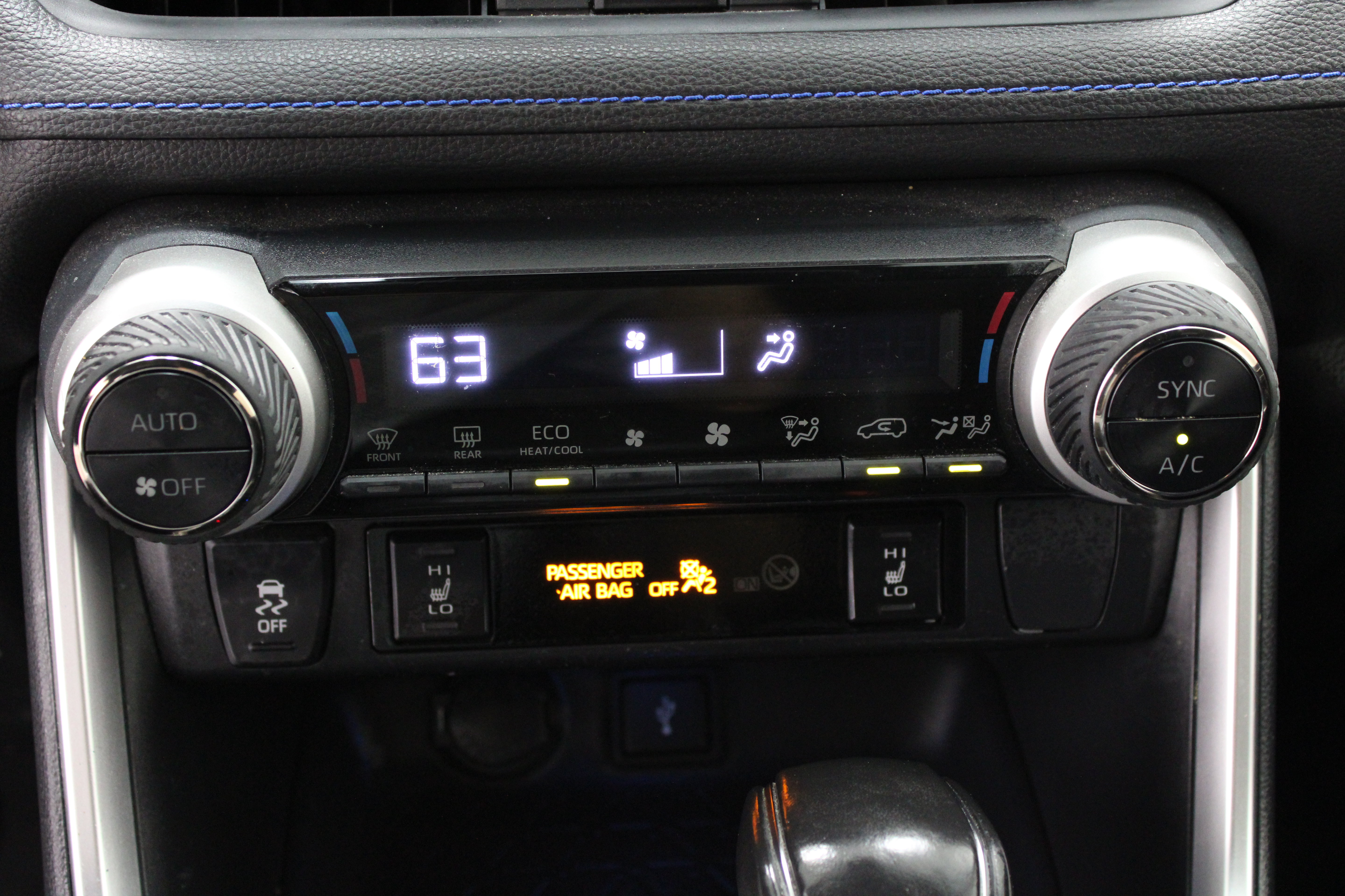 Used 2020 Toyota RAV4 XSE AWD/4WD image 20