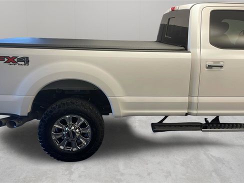 Used 2019 Ford F350 Lariat w/ Lariat Ultimate Package AWD/4WD image 25