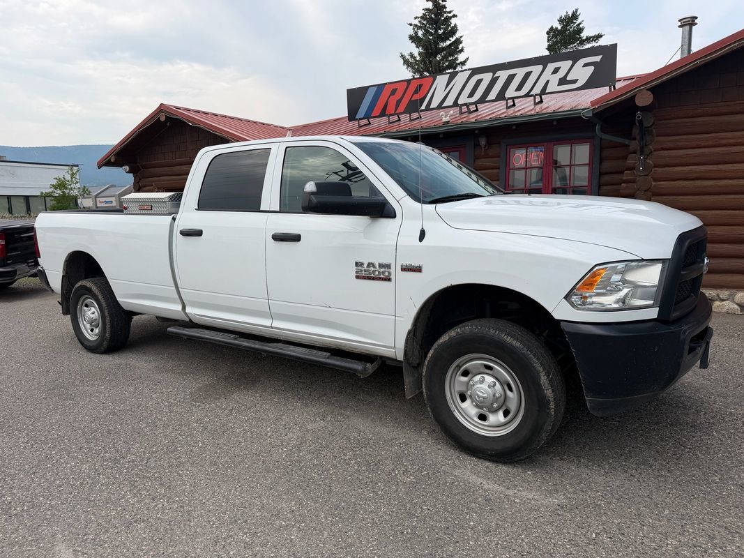 Used 2018 RAM 2500 Tradesman w/ Popular Equipment Group AWD/4WD image 1