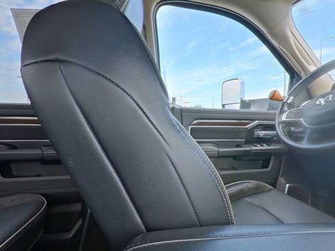 Used 2022 RAM 2500 Laramie AWD/4WD image 29