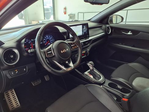 Used 2023 Kia Forte GT-Line FWD image 12