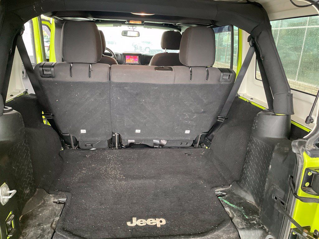 Used 2016 Jeep Wrangler Unlimited Sport w/ Quick Order Package 24S AWD/4WD image 15