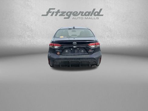 Used 2024 Toyota Corolla SE image 6
