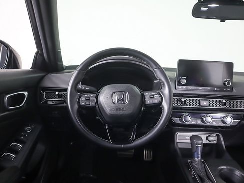 Used 2025 Honda Civic Sport image 36