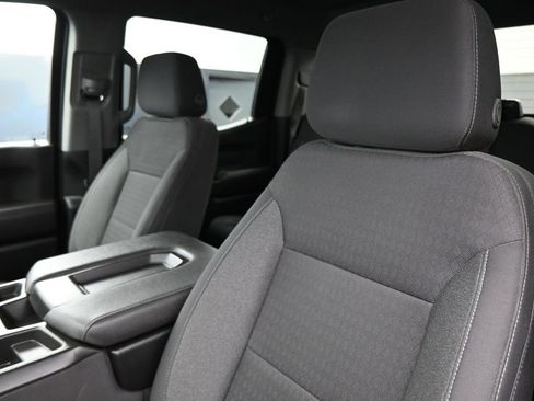 Used 2022 Chevrolet Silverado 1500 Custom AWD/4WD image 13