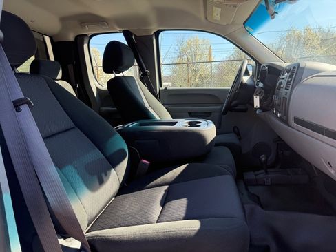 Used 2012 Chevrolet Silverado 1500 W/T image 9