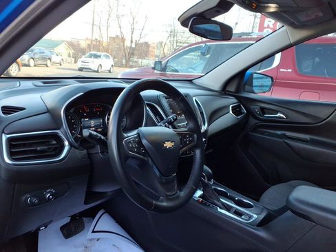 Used 2024 Chevrolet Equinox LT image 9