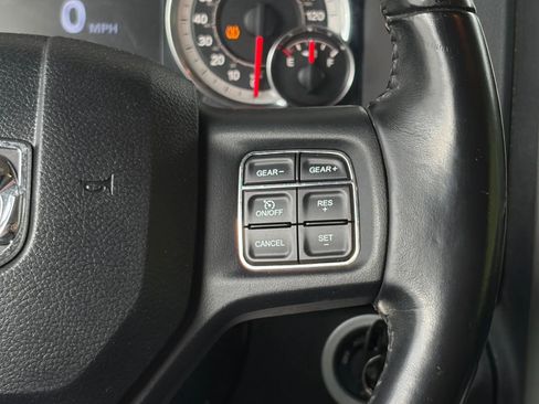 Used 2018 RAM 1500 Big Horn AWD/4WD image 27