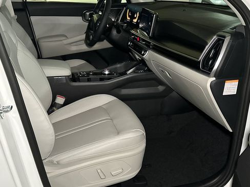 New 2026 Kia Sorento EX AWD/4WD image 12