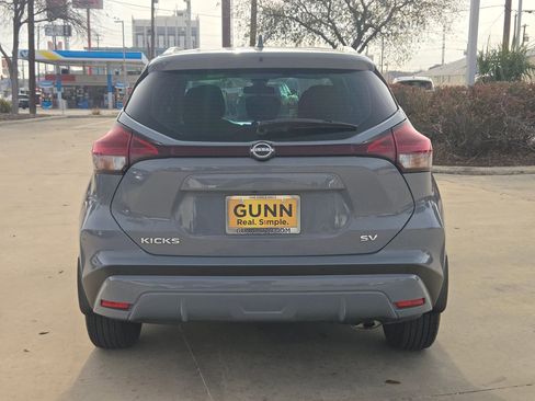 Certified 2023 Nissan Kicks SV image 6