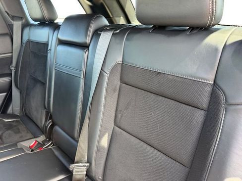 Used 2015 Jeep Grand Cherokee SRT AWD/4WD image 20