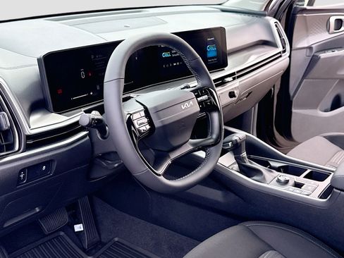 New 2026 Kia Sorento LX FWD image 4