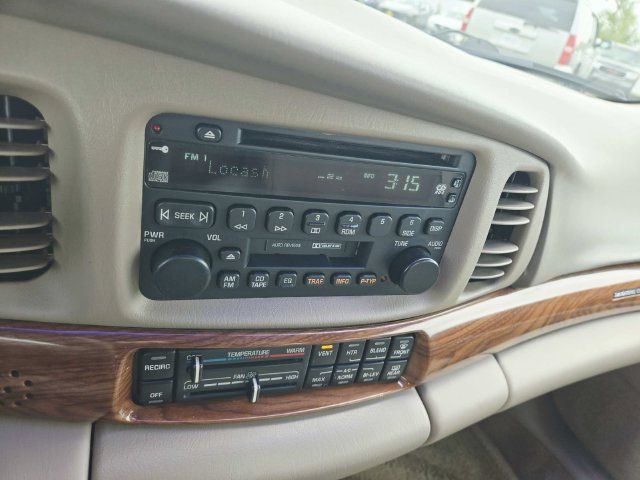 Used 2002 Buick Le Sabre Custom w/ Luxury Pkg FWD image 20