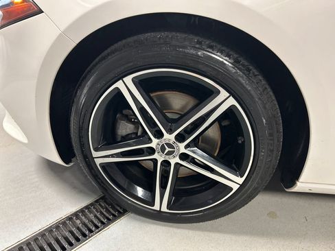 Used 2022 Mercedes-Benz A 220 4MATIC w/ Premium Package Lite image 9