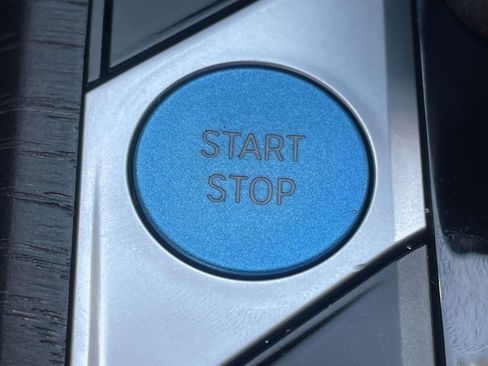 Used 2023 BMW i4 eDrive40 w/ M Sport Package image 6