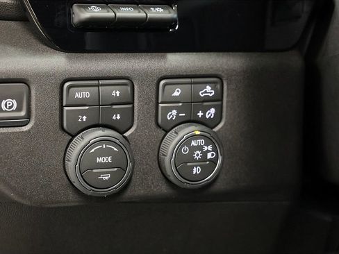 New 2026 Chevrolet Silverado 2500 High Country w/ High Country Premium Package AWD/4WD image 17