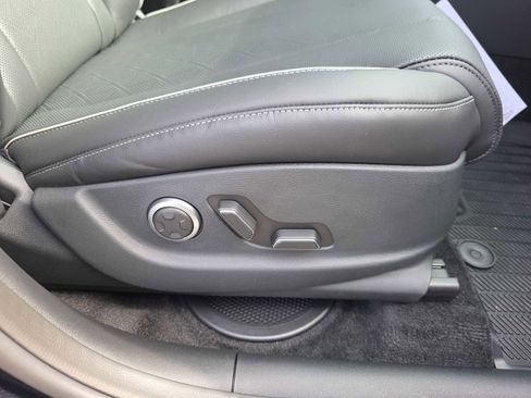 New 2026 Genesis GV80 2.5T Advanced image 30