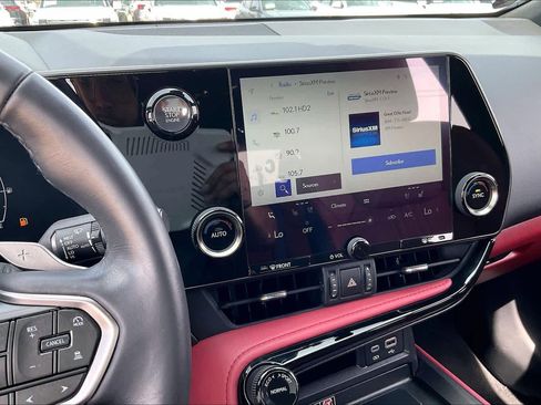 Used 2025 Lexus NX 250 FWD w/ Towing Package (2000 Lbs) image 6