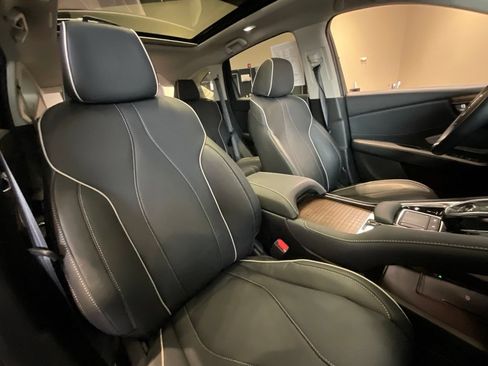 Certified 2024 Acura RDX SH-AWD w/ Advance Package image 22