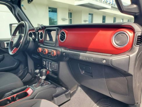 Used 2020 Jeep Wrangler Rubicon image 26