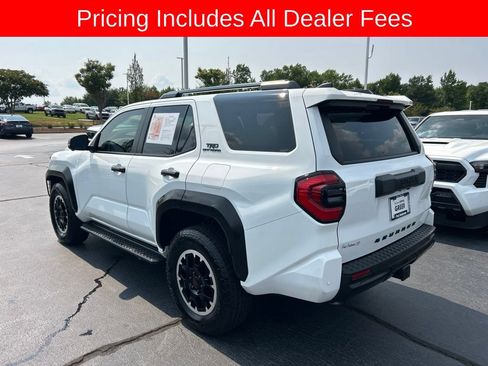 Used 2026 Toyota 4Runner TRD Off-Road Premium AWD/4WD image 21