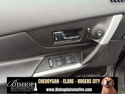 Used 2014 Ford Edge SEL w/ SEL Appearance Package image 19