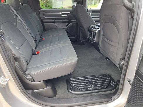 Used 2023 RAM 1500 Big Horn AWD/4WD image 10