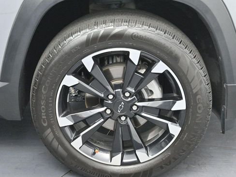 Used 2025 Chevrolet Equinox RS w/ Safety and Technology Package FWD image 33