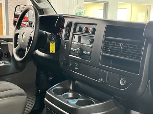 Certified 2019 Chevrolet Express 2500 w/ Driver Convenience Package RWD image 11