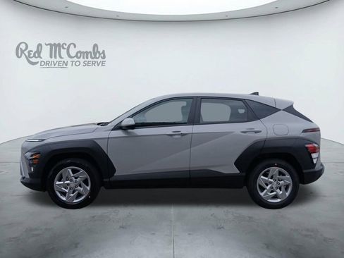 New 2026 Hyundai Kona SE FWD image 2