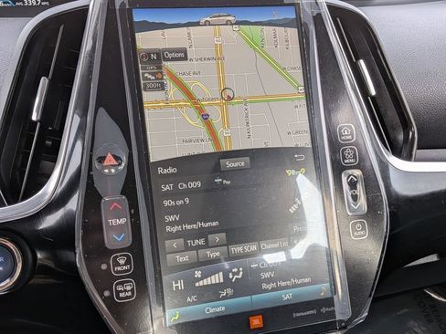 Used 2020 Toyota Prius Prime Limited FWD image 5