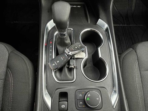 Certified 2023 Chevrolet Traverse LT w/ LPO, Floor Liner Package image 15